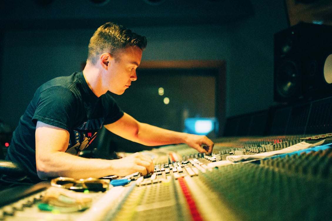 Jules Wolfson in the studio